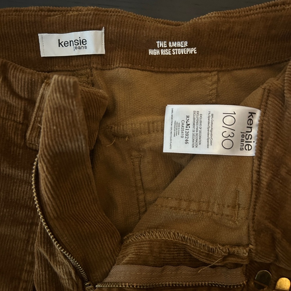 Kensie Amber High Rise Stovepipe Jeans in Brown